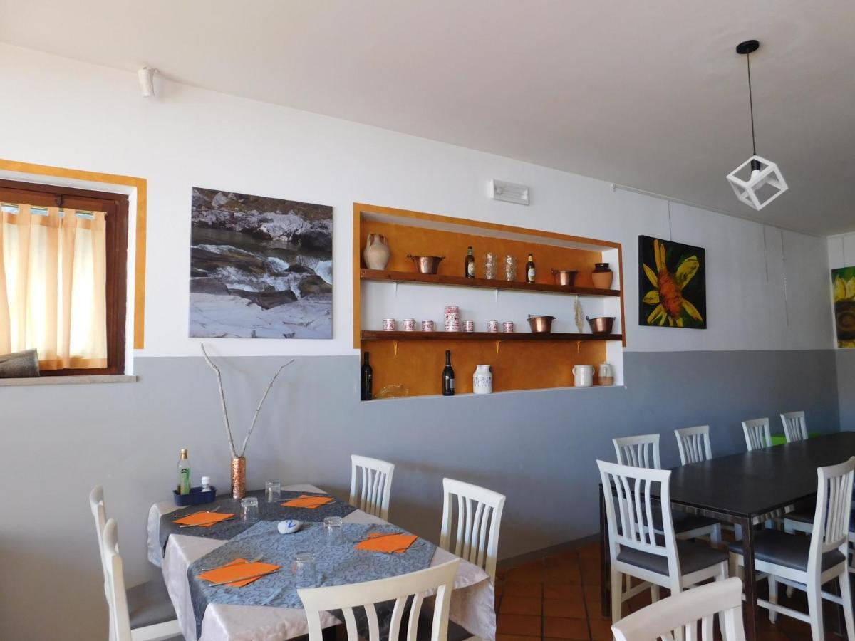 Albergo Alla Posta Anduins Bagian luar foto